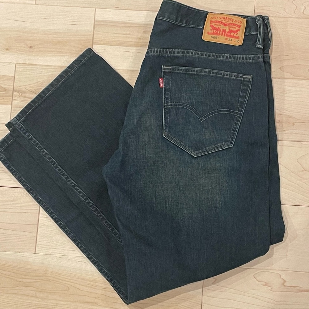 Men's Levi's Dark Wash Like New
